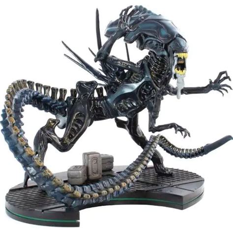Alien Queen Figure 的图像结果