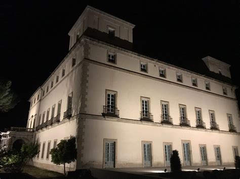 El Palacio de La Mosquera de Arenas de San Pedro, iluminado
