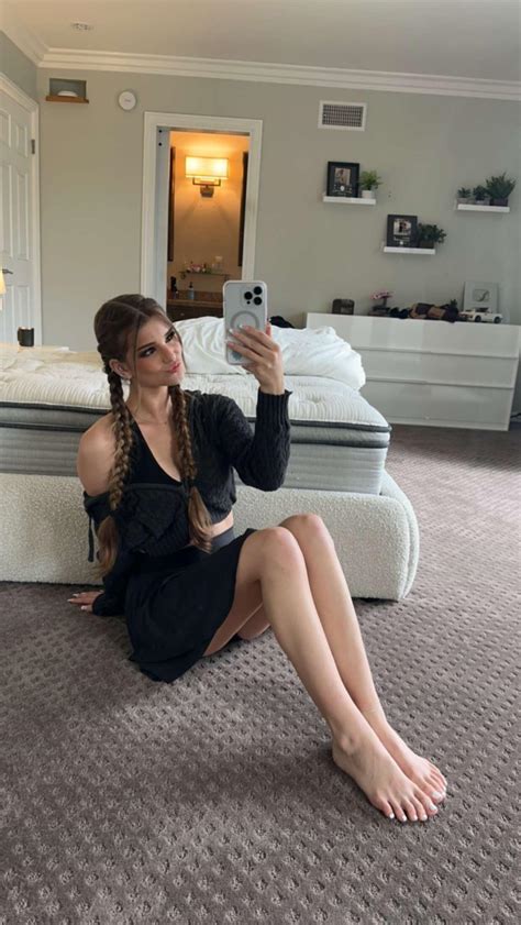 Brooke Monk OnlyFans: Her Most Controversial Posts - Truth or Fiction