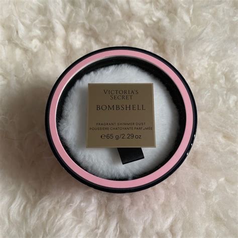 Dusting Powder Victoria Secret 的图像结果