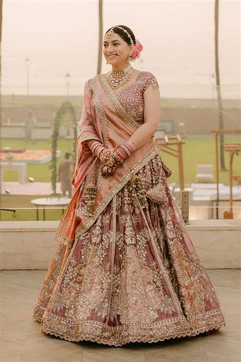 Aishwarya In Becoming Lehenga Set – Ridhi Mehra