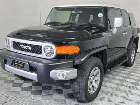 Toyota FJ Cruiser 4.0 Cars For Sale In South Africa | New Cars & Used Cars For Sale