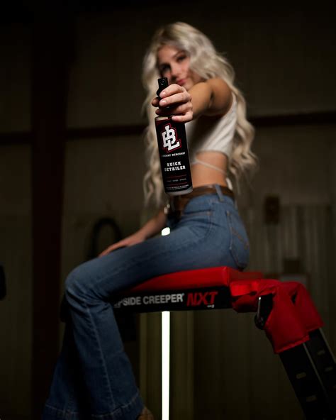 Lindsay Bercosky | Booty pic | Instagram