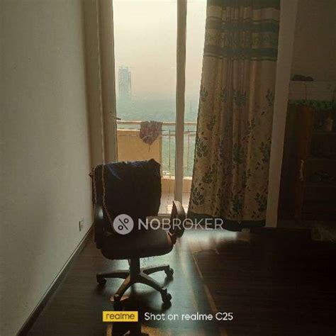 Single Room for Female in Lotus Zing for Rs 15000 available Immediately ...