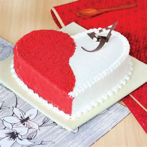 Buy Vanilla Red Velvet Cake Online at Best Price | Od