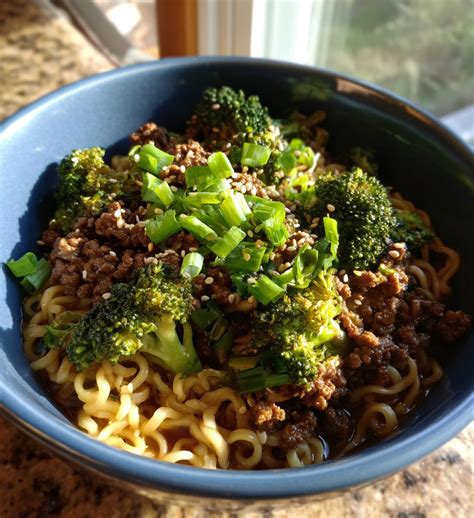 Korean Style Ground Beef Ramen - Recipes Finds