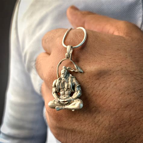 Buy Silver Shri Hanuman Ji Pendant Online – Unniyarcha