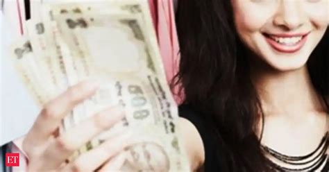 Rupee unlikely to gain from direct dollar sale to oil companies: SBI ...