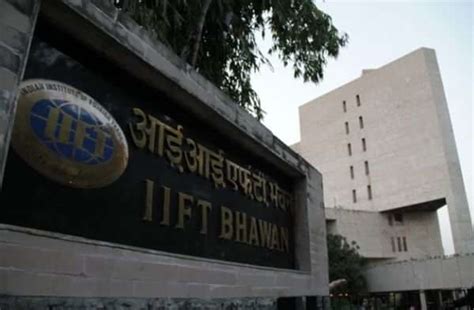 Business Insider Reveals List of 10 Best B-Schools in India | CollegeDekho