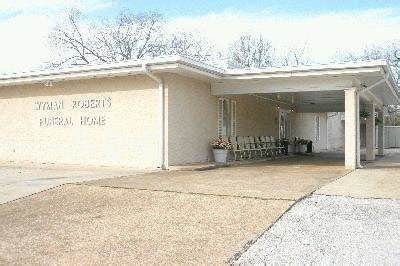 Home | Welcome to Wyman Roberts Funeral Home serving San Augustine,...