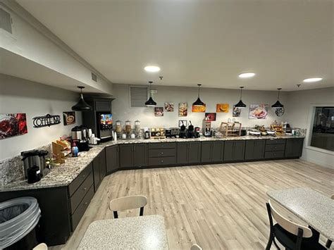 NORTHFIELD INN, SUITES & CONFERENCE CENTER (Springfield) - Hotel ...