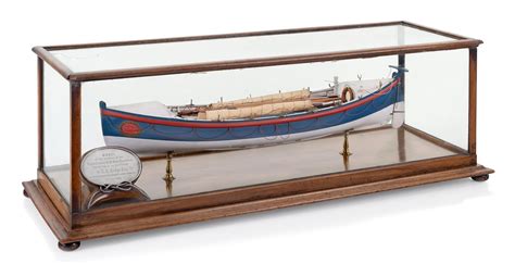 At Auction: AN RNLI PRESENTATION MODEL FOR A SELF-RIGHTING LIFEBOAT, 1865