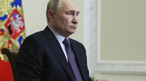 La UE pacta nuevas sanciones contra Rusia como 'respuesta' a Trump ...