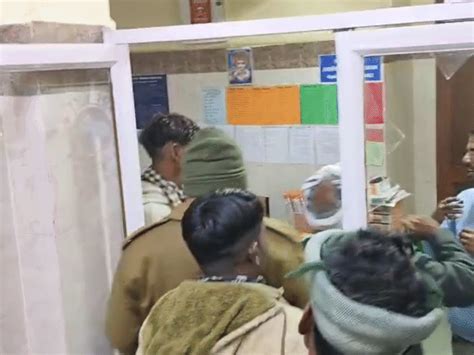 Woman dies after delivery in Neemuch district hospital; Relatives ...