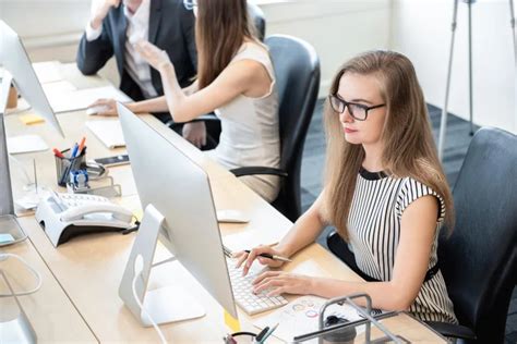 Computer Operator Keyboard 的图像结果