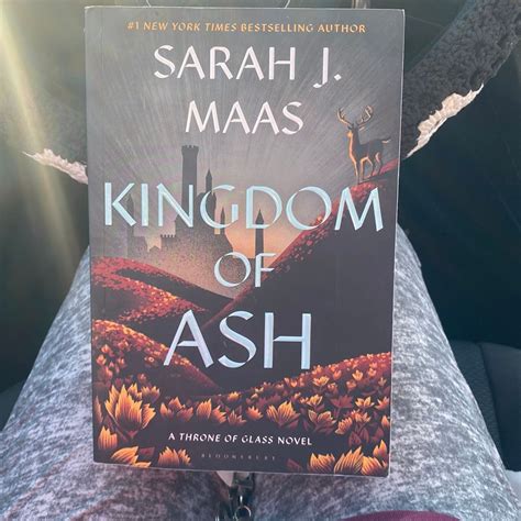 Kingdom of Ash by Sarah J. Maas, Paperback | Pangobooks