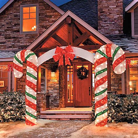 0048 Adorable Christmas Oudoor Decorations Ideas | Large outdoor ...