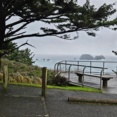 HARBORVIEW INN & RV PARK (Garibaldi) - Motel Reviews, Photos, Rate ...