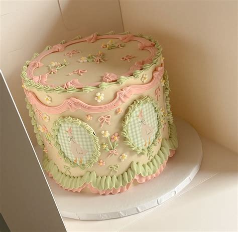 Pin by Andreina Chirinos on Easter Party in 2025 | Vintage birthday ...
