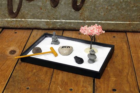 Nature's Mark Mini Zen Garden Kit for Desk with Rake, White Sand ...