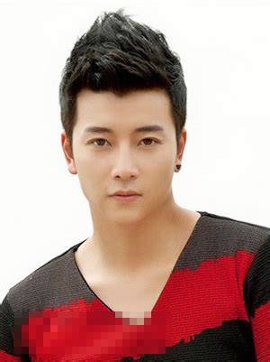 男士短飞机头发型图片男士飞机头发型图片2022已更新今日推荐