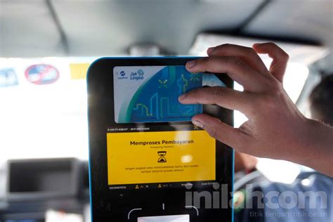 Foto: Melihat Armada Mikrotrans JakLinko Gratis di Jakarta
