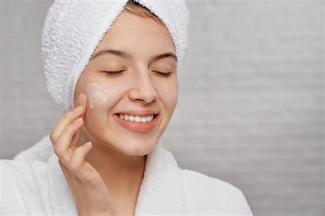 How to Brighten up your Dull Skin - Ningen Skin Sciences Pvt. Ltd.