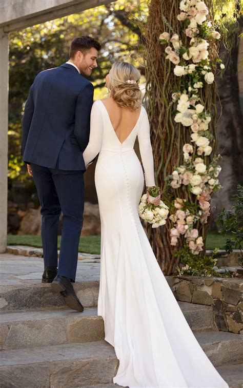 Sheath wedding dress with sleeves 60 photos - Vianawedding.com