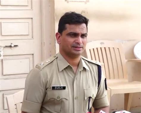 Love triangle behind brutal triple death case near Ahmedabad Lover ...