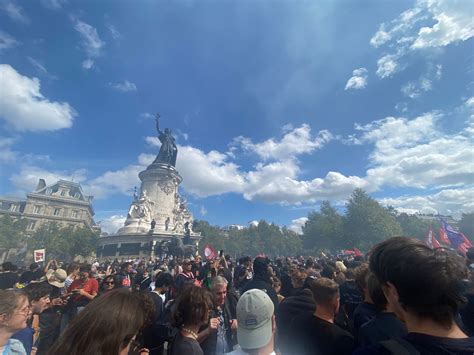 Block everything: the struggle in France – rs21 – revolutionary ...