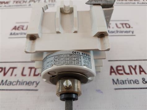 Stromberg Oetl 40D1 Rotary Panel Switch 50/60Hz – Aeliya Marine Tech