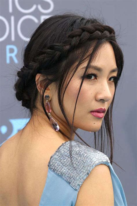 50 Best Hairstyles for Round Faces | Femina.in