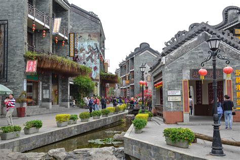 外国游客评选出最喜爱的中国三大城市，你去过几个？