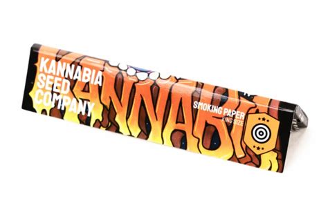 ''Kannabia'' King Size Slim Leaflets - Growshop Mania