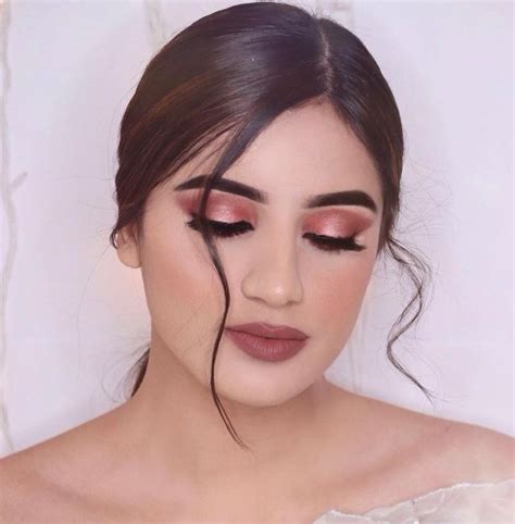 Yavnika Faces Canada