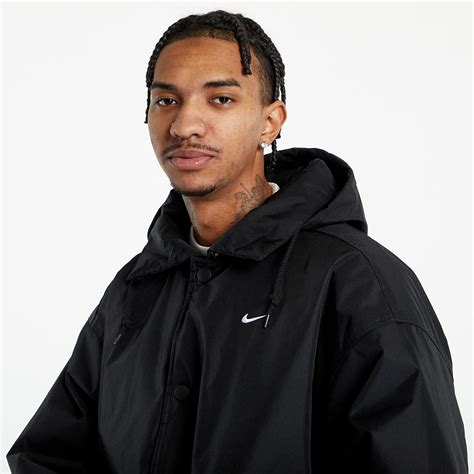Geci Nike ﻿Sportswear Solo Swoosh Puffer Jacket ﻿Black/ White (﻿FB7852-010) | Footshop