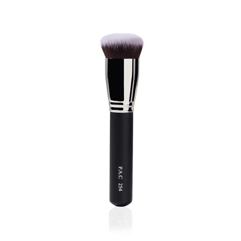 PAC Foundation Blending Brush 254 : Amazon.in: Beauty