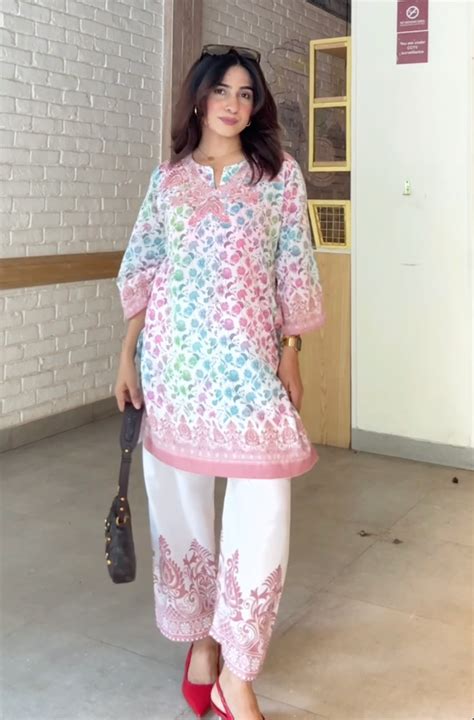 House Of Kari(Chikankari Clothing) - Shivani in Lawn Cotton Printkari ...