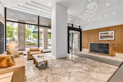 There's a room for everyone in this $4.7M Museum Mile co-op | 6sqft