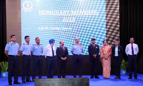 Press Release: Press Information Bureau