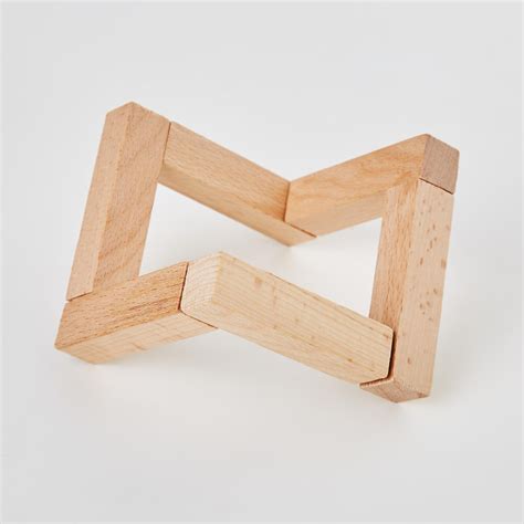 Buy Hobart Planet Aroma Diffuser from Home Centre at just INR 2199.0