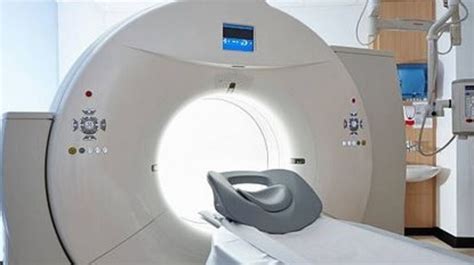 More than 165,000 patients on waiting lists for ultrasounds, CT scans ...