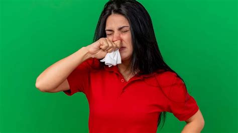 What Causes Sneezing and Runny Nose? – NutritionFact.in