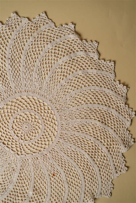 Vintage Lace Doily – Lazy Suzan Home