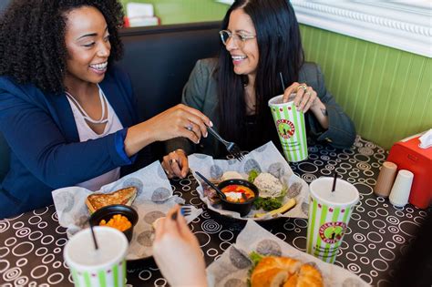 Chicken Salad Chick Builds Momentum in Tennessee with Opening of ...