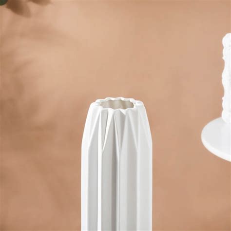 Geometric Textured Ceramic Vase White Tall Online - Premium Vase | Nestasia