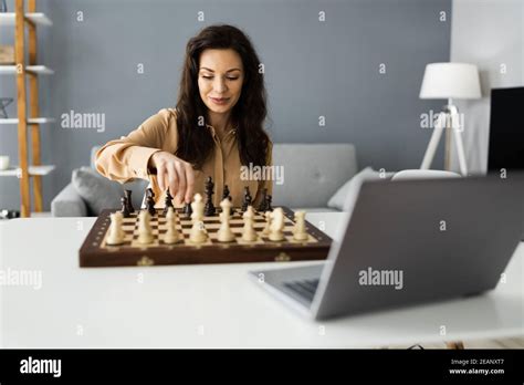 Play Chess Against Computer 的图像结果
