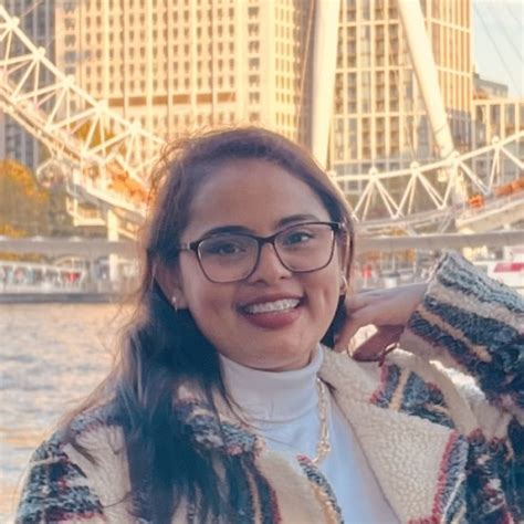 Paola - Spanish teacher - ₹2000/h