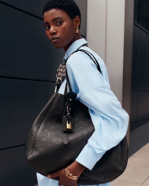 Black - Women Bags for Bags and Small Leather Goods | Louis Vuitton India