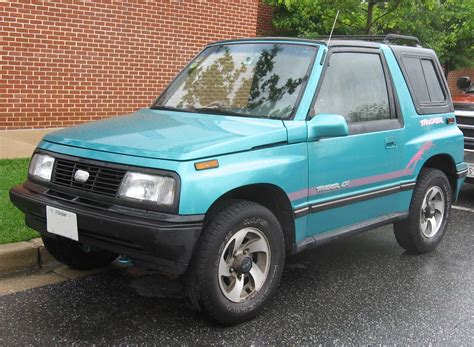 Chevrolet Tracker - Tractor & Construction Plant Wiki - The classic ...